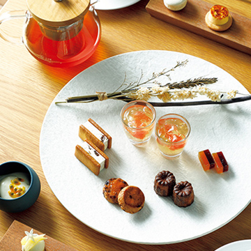 仏料理を織り交ぜたアフタヌーンティーコースが人気のパティスリーカフェ『Riche huit』【京都美味手帖】