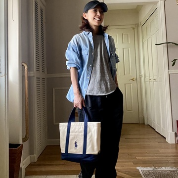 大人カジュアルで休日を楽しむ