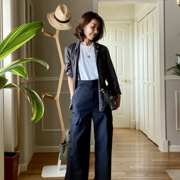 カーゴパンツのサロペット