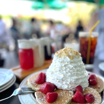 心地良い風を感じながらハワイ発のパンケーキを堪能♡
