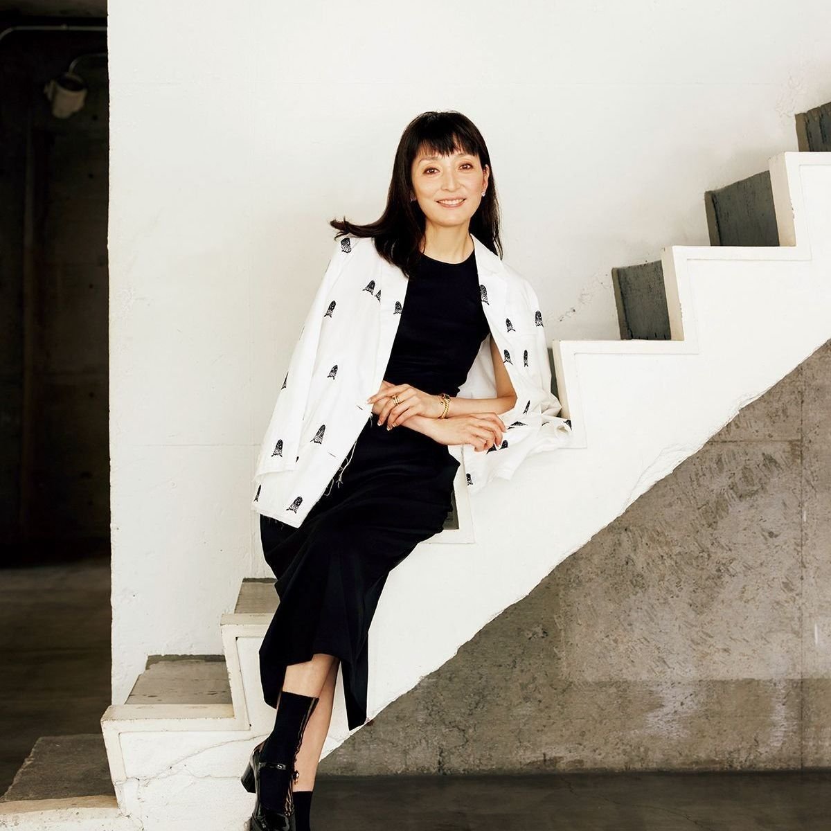 デザイナーのセンスに脱帽！ 宮下今日子さんのユーモアのあるジャケットスタイル