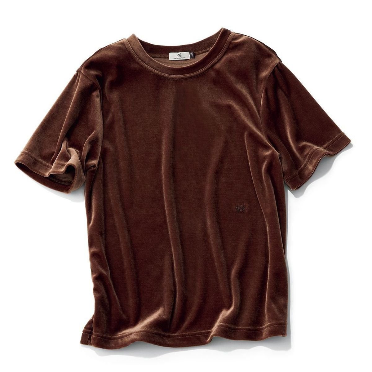 暑くても気分は秋！　今っぽくてリュクスな「品格Tシャツ」5選