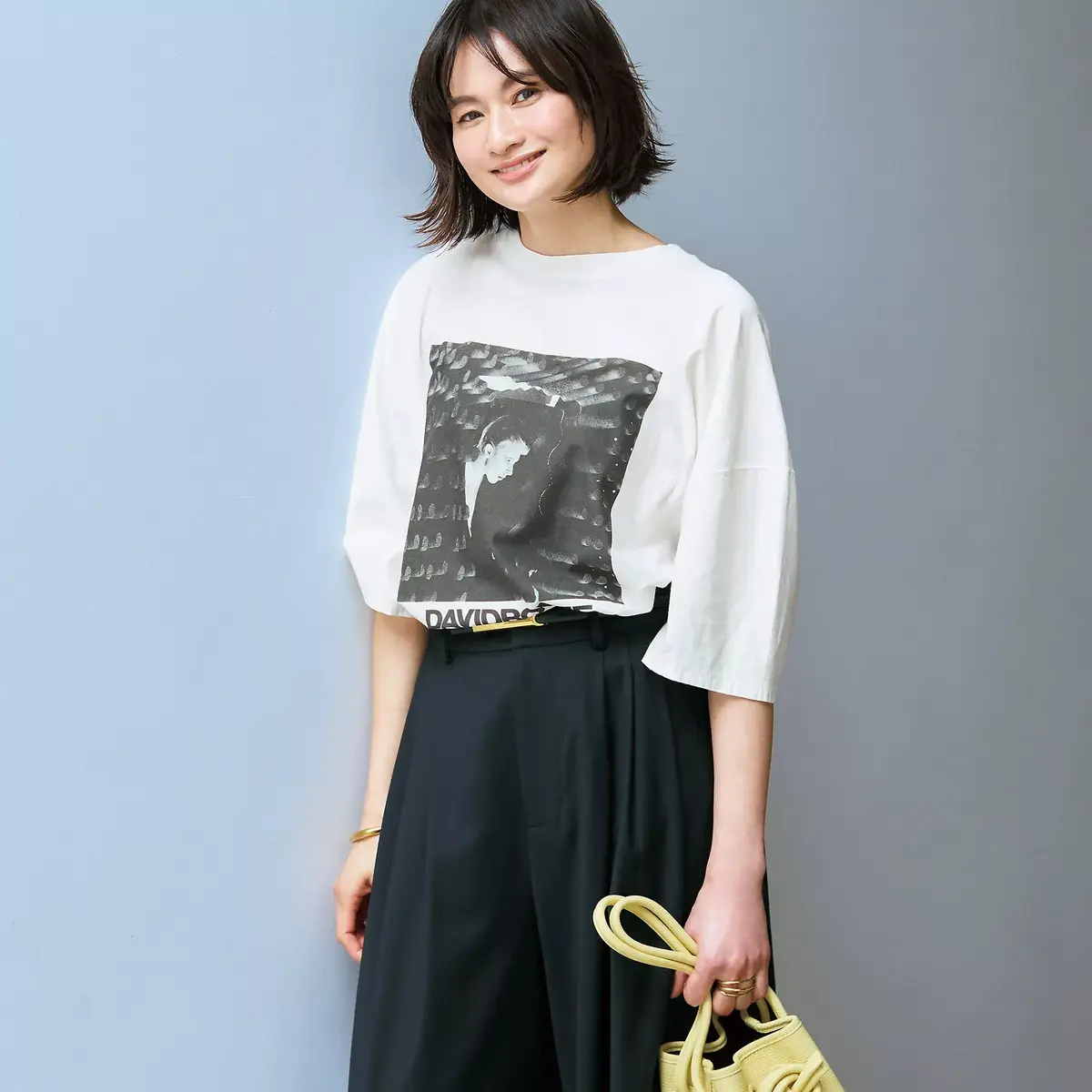 永遠の推しがモダンなプリントに！キャサリン・ハムネットのデヴィッド・ボウイTシャツ