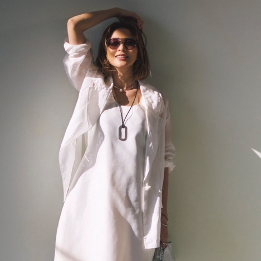 「ジャケットは“透ける素材”に」大草直子さんが提案。この春、50代のおしゃれを動かすアイデア