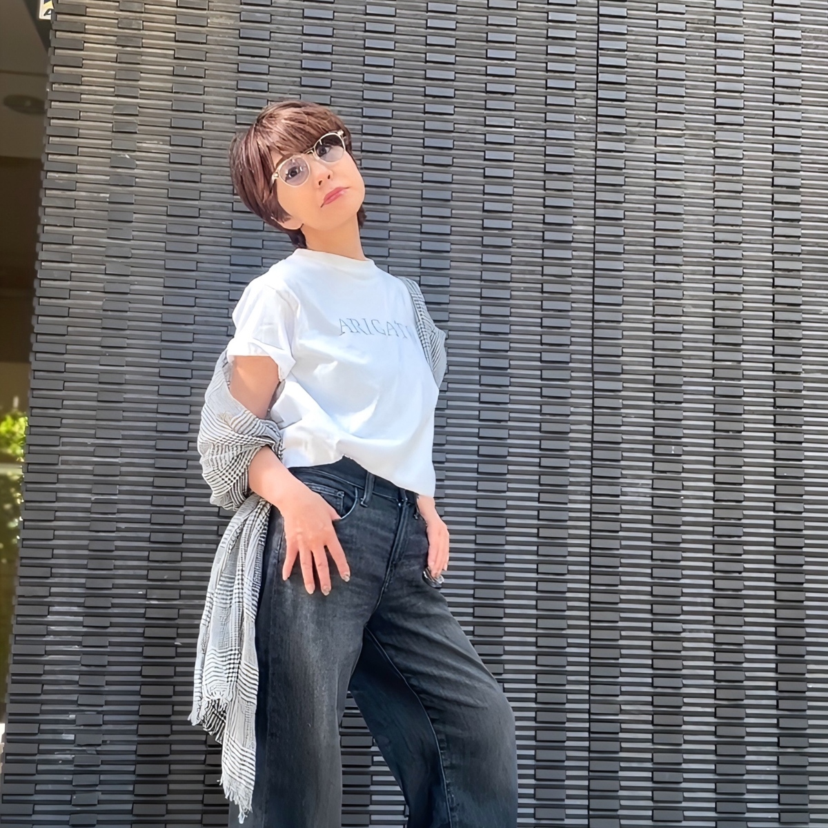 【大人デニム革命】もう無難は卒業！UNIQLO「神デニム×白T」で作る圧倒的こなれ感