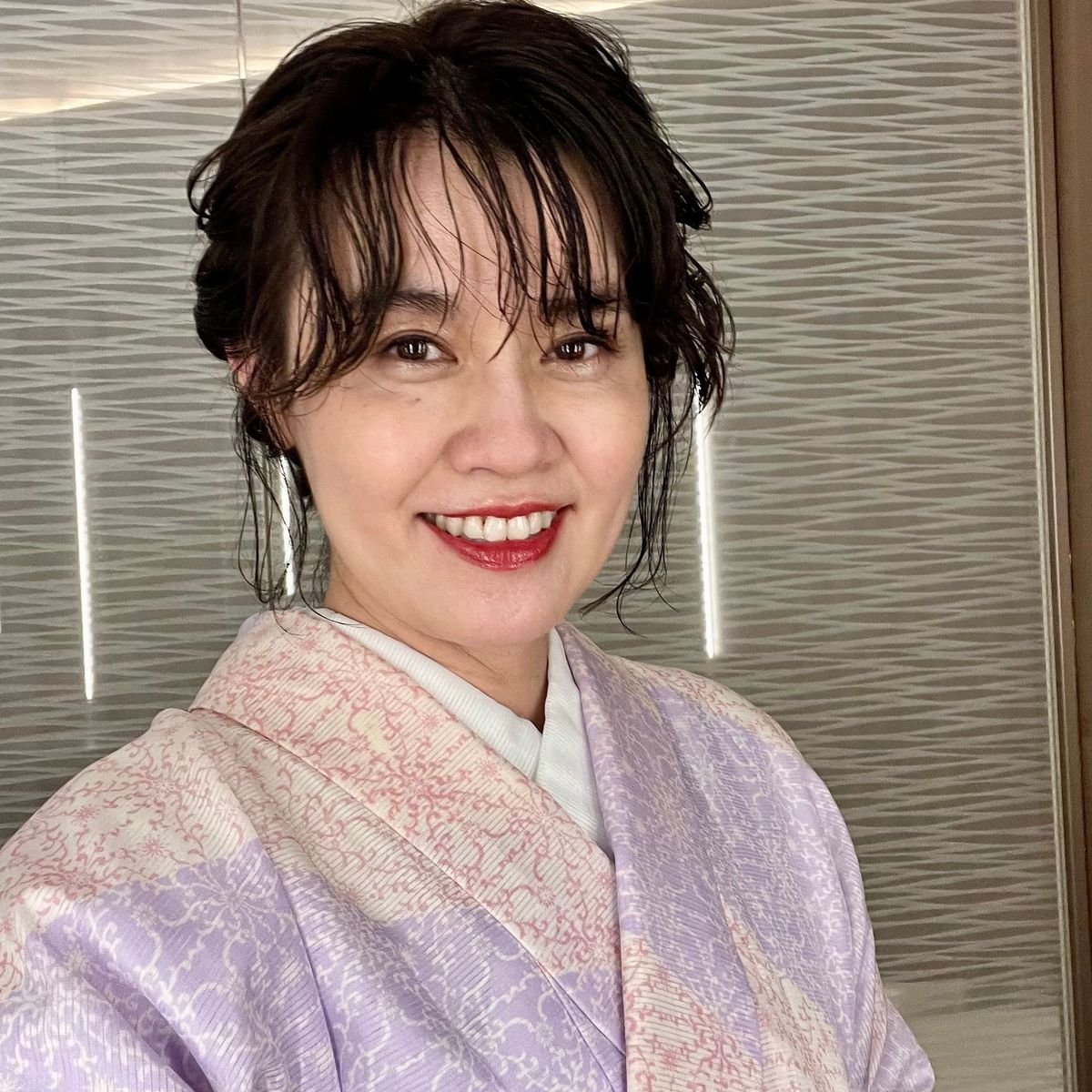 夏着物で、残暑お見舞い申し上げます。