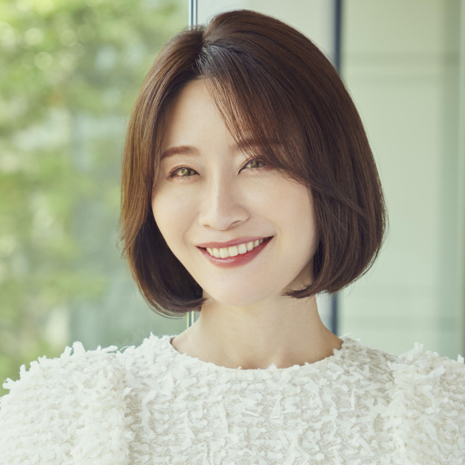 50代若見えにも効果大！フレッシュな魅力を引き出す洗練ツヤボブ【50代髪型・ヘアスタイル】