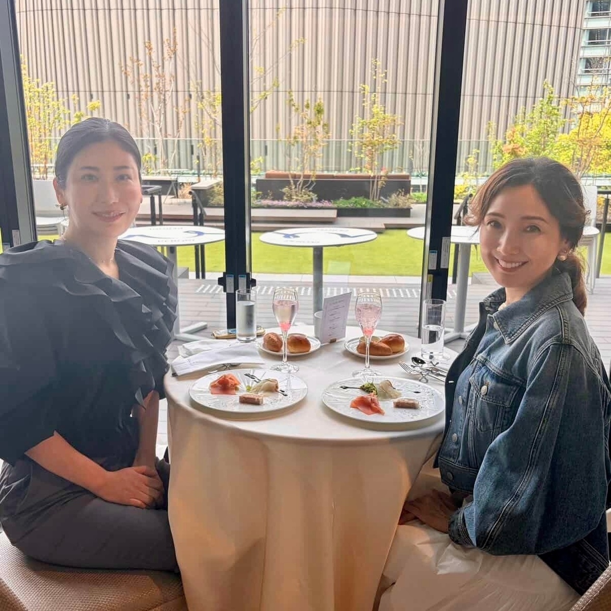 憧れの華組先輩、佐和さんとの、はじめてのランチ時間