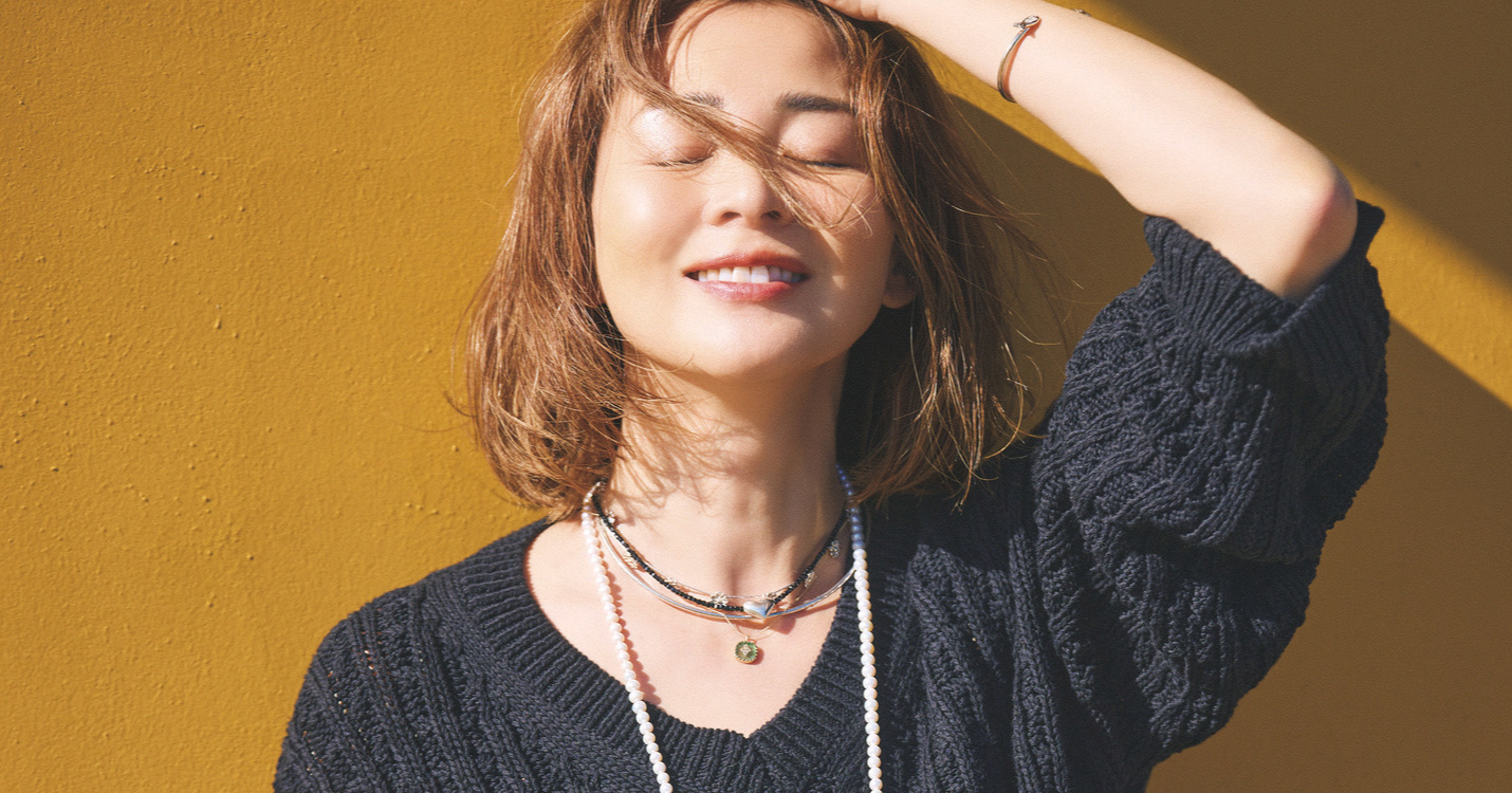 ネックレスは“長”と“短”のみにしてみる」大草直子さんが提案。この春 