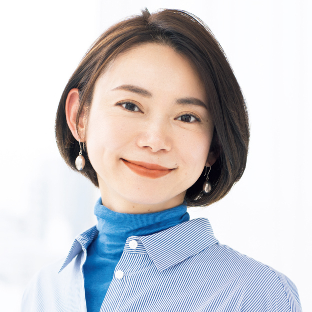 かき上げ風シルエットで冬服映え【50代髪型・ヘアスタイル】